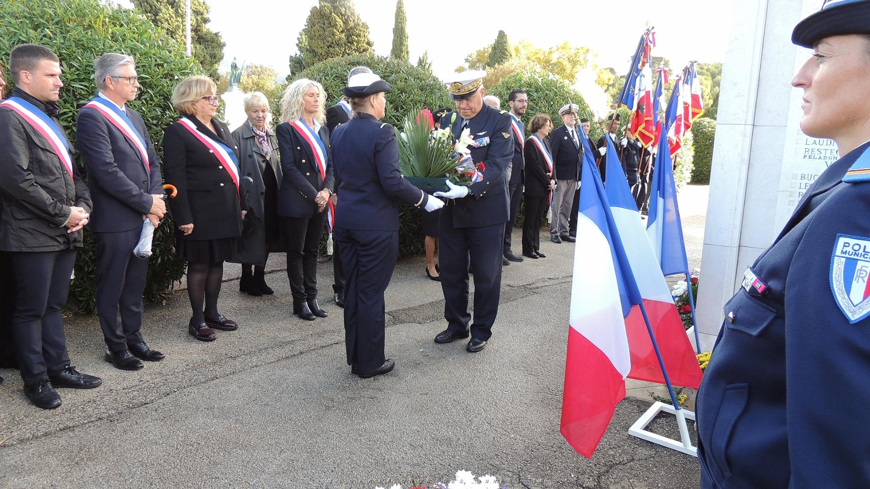 2022 11 01 TOULON HOMMAGE AUX MORTS POUR LA FRANCE CIVILS ET MILITAIRES (52).jpg
